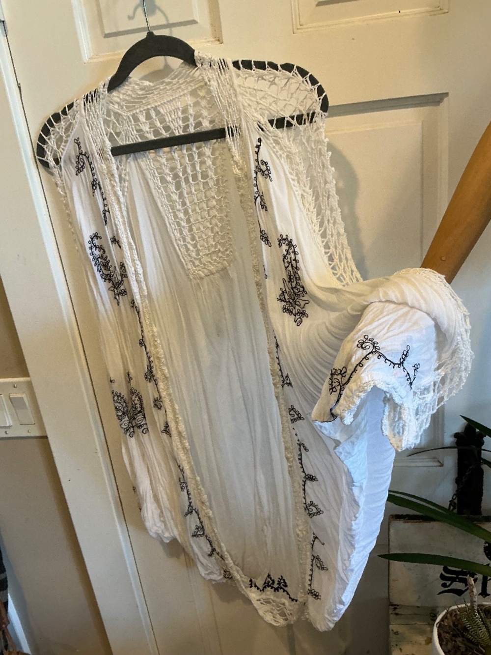 Bali Queen wrap brand new without tags tags!  One size fits most up to plus!
